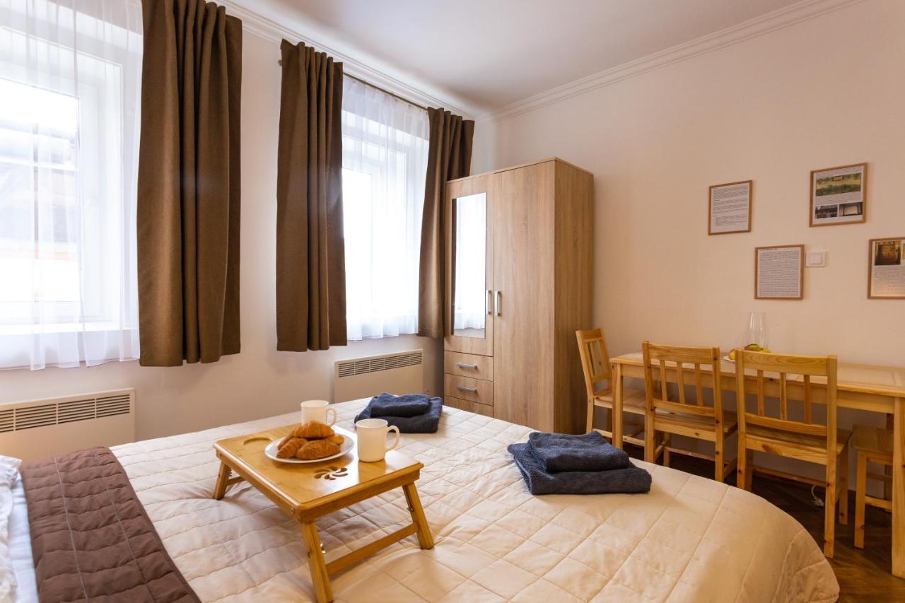 Peaceful Studio On Rynok Square Lviv Luaran gambar
