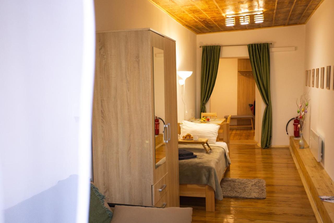 Peaceful Studio On Rynok Square Lviv Luaran gambar