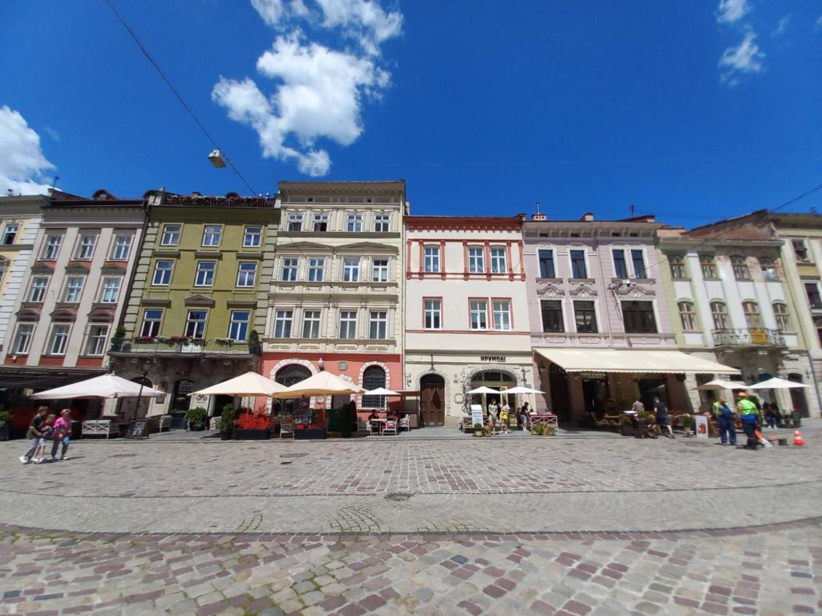 Peaceful Studio On Rynok Square Lviv Luaran gambar